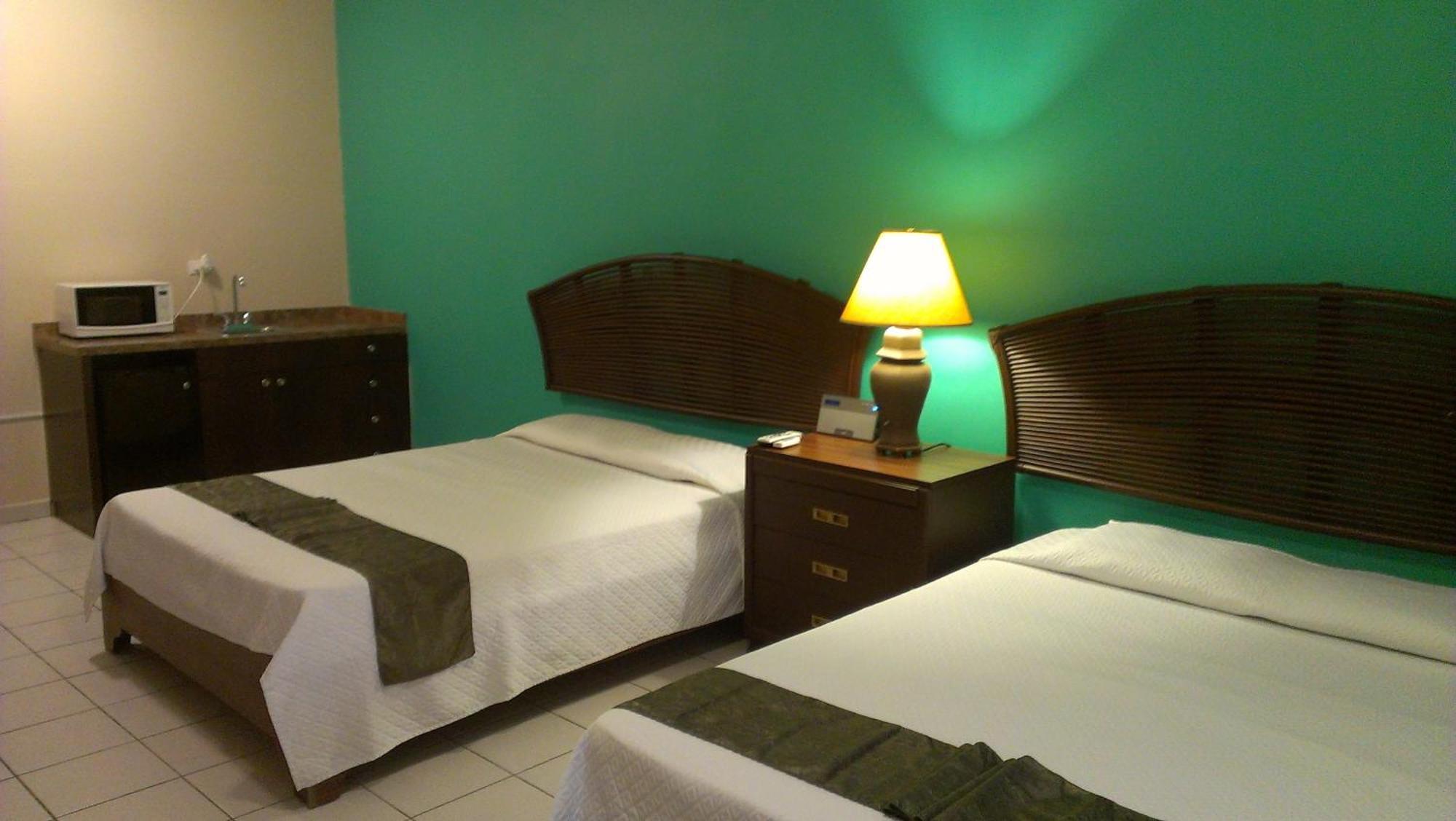 Combate Beach Resort Кабо-Рохо Экстерьер фото